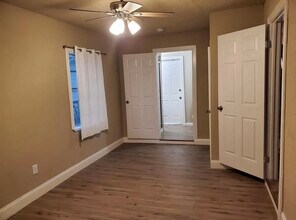 5131 Lyndhurst Dr in Houston, TX - Building Photo - Building Photo