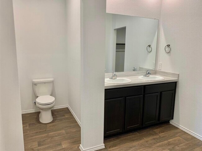 21310 Riverdew Dr in Katy, TX - Building Photo - Building Photo