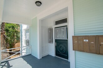 Burlington House in Los Angeles, CA - Building Photo - Building Photo