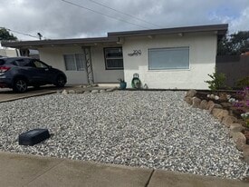 2045 Mariposa St in Seaside, CA - Building Photo