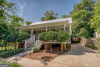 264 E Jefferson St in Madison, GA - Foto de edificio - Building Photo