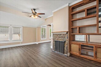 630 34th Ave S in St. Petersburg, FL - Building Photo - Building Photo