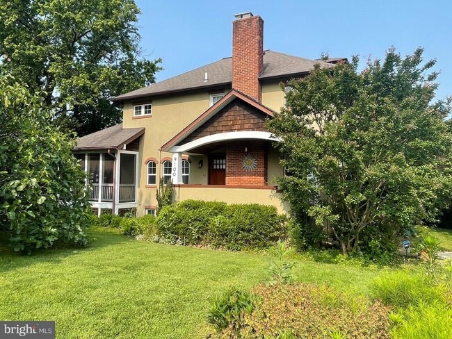property at 9100 Warren St
