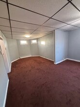 350 Ridge Rd, Unit 2 in Lyndhurst, NJ - Building Photo - Building Photo