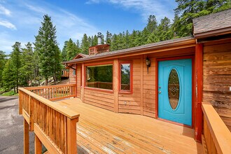 11072 Conifer Mountain Rd in Conifer, CO - Building Photo - Building Photo