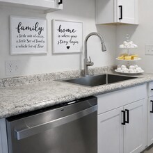 5469 Kirby Ave in Cincinnati, OH - Building Photo - Building Photo