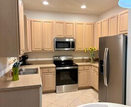 188 W Thatch Palm Cir in Jupiter, FL - Building Photo - Building Photo