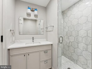 1508 21st St NW-Unit -2 in Washington, DC - Building Photo - Building Photo