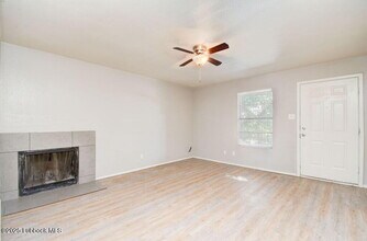 3206 Salisbury Ave in Lubbock, TX - Building Photo - Building Photo