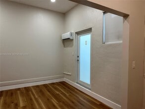 14925 SW 26th Terrace in Miami, FL - Building Photo - Building Photo