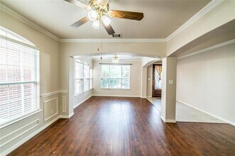 8731 Rugby Rd in Irving, TX - Building Photo - Building Photo