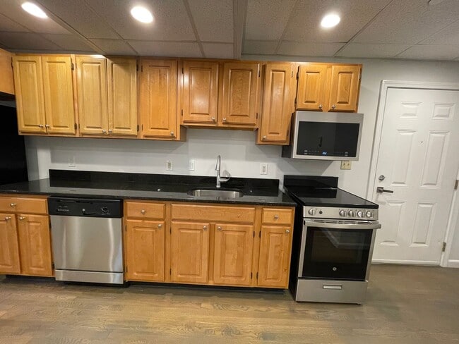 property at 83 Park Dr