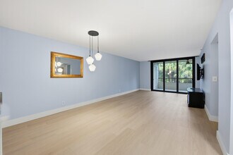 2070 Homewood Blvd in Delray Beach, FL - Building Photo - Building Photo