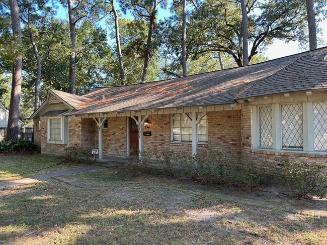 1702 Maux Dr in Houston, TX - Building Photo - Building Photo