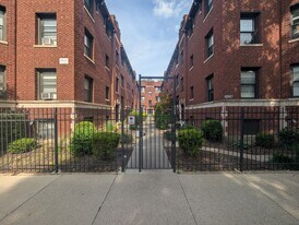 2641 N Spaulding Ave in Chicago, IL - Building Photo
