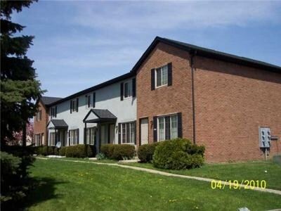 7346-7356 Bride Water Blvd in Columbus, OH - Building Photo