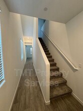 867 Lk Pk Cir in Galt, CA - Building Photo - Building Photo