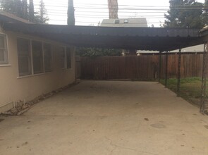 426 Highland Dr in Bakersfield, CA - Building Photo - Building Photo