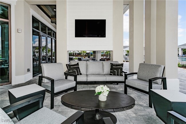 property at 5491 Double Eagle Cir