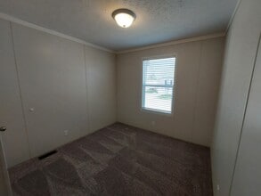 25 Anchor Rd in Springfield, IL - Building Photo - Building Photo