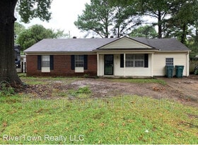1424 Ticonderoga Dr in Southaven, MS - Building Photo