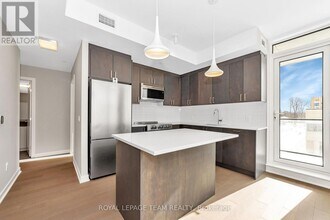 360-360 Deschâtelets Ave. in Ottawa, ON - Building Photo - Building Photo