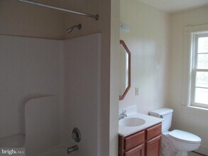 1654 Milldale Rd in Front Royal, VA - Building Photo - Building Photo