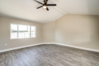 215 S Doran in Mesa, AZ - Building Photo - Building Photo