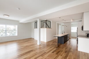 54 West Ave in Fairport, NY - Building Photo