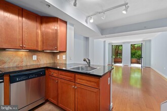 631 D St NW, Unit 245 in Washington, DC - Building Photo - Building Photo