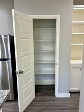 9811 Leath St in Houston, TX - Building Photo - Building Photo