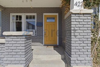 423 Mill St, Unit 0572 in Reno, NV - Foto de edificio - Building Photo