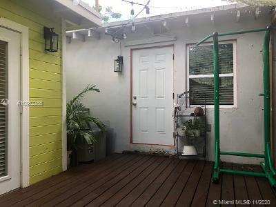 8220 NE 1st Pl-Unit -B1 in Miami, FL - Building Photo - Building Photo