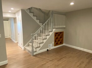 4 Wendover Ct in Bedminster, NJ - Building Photo - Building Photo