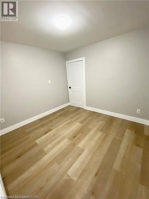 719 Upper James St in Hamilton, ON - Building Photo - Building Photo