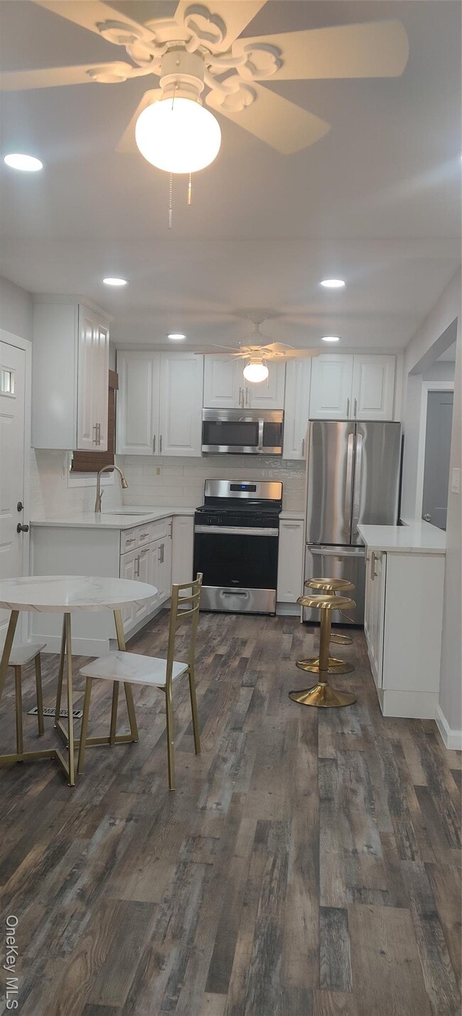 255-10 149th Ave in Queens, NY - Building Photo - Building Photo