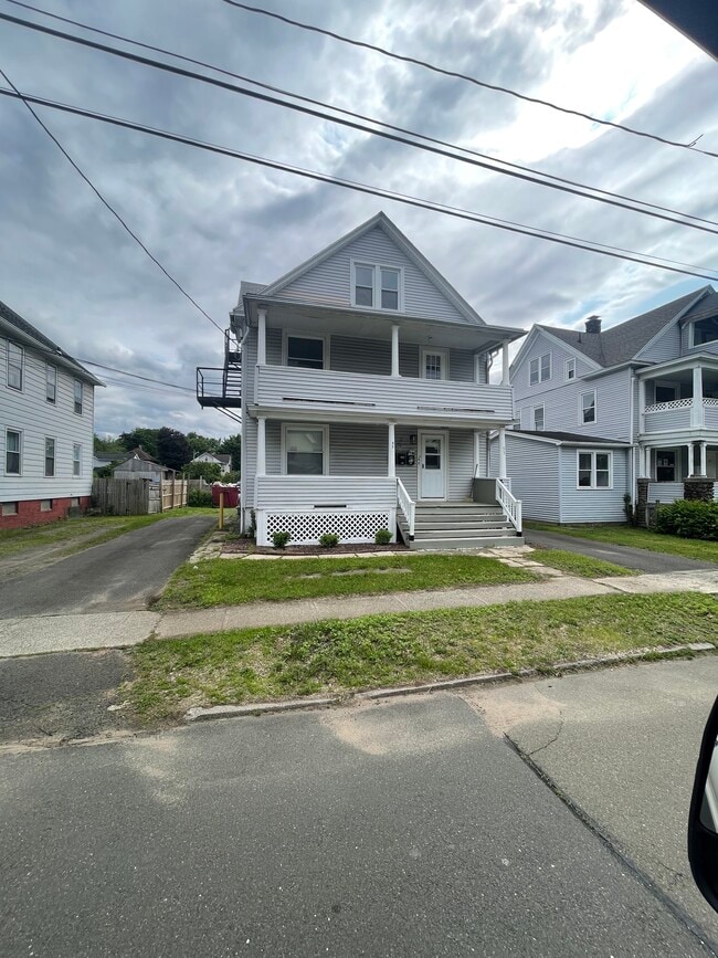 53 Spring St, Unit 3rd Floor
