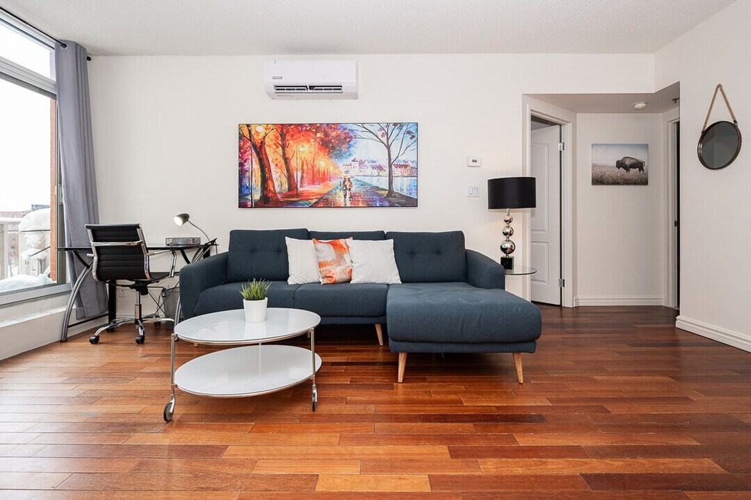 3024 Rue Sainte-Émilie in Montréal, QC - Building Photo