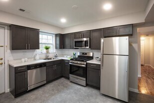 Country Club Village in Scotch Plains, NJ - Building Photo