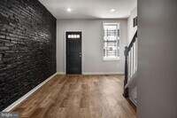 708 N Duncan St photo'