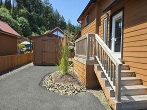 8372 Enchanted Way SE in Turner, OR - Building Photo - Building Photo