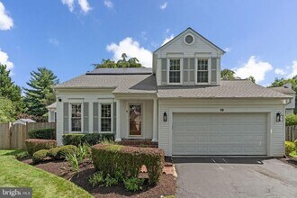 19 Saddleview Ct in North Potomac, MD - Building Photo - Building Photo