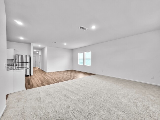property at 28414 Selsdon Ct