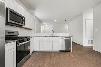 622 Amber Fls Dr in Montgomery, TX - Building Photo - Building Photo