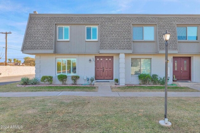 4883 N Granite Reef Rd in Scottsdale, AZ - Building Photo - Building Photo