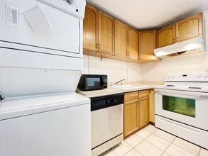 95-065 Waikalani Dr in Mililani, HI - Building Photo - Building Photo