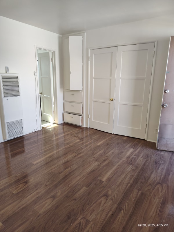 property at 5404 La Mirada Ave
