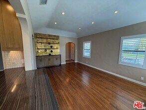 8117 Bleriot Ave in Los Angeles, CA - Building Photo - Building Photo