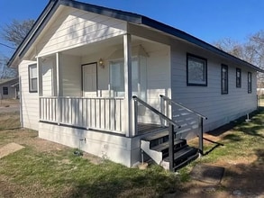 1241 Texas St in Waco, TX - Building Photo - Building Photo