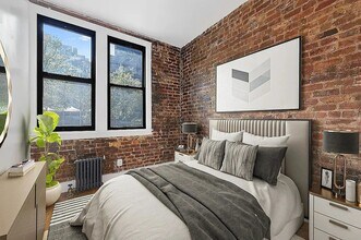 410 E 13th St in New York, NY - Building Photo - Building Photo